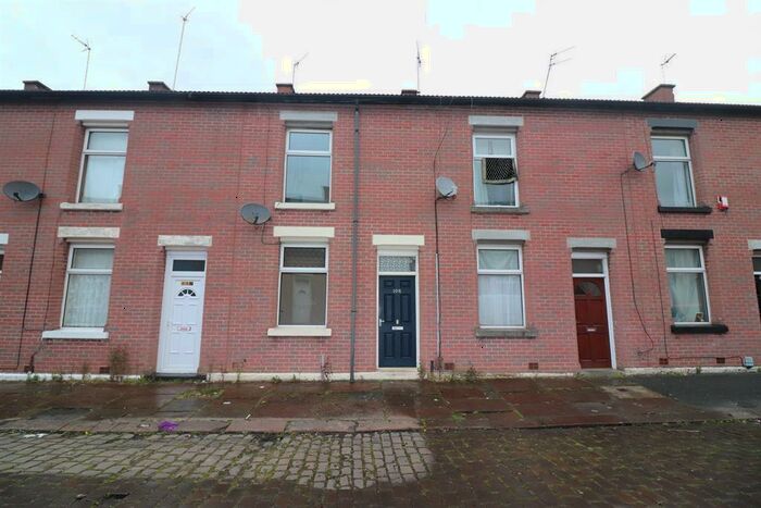 2 Bedroom Terraced House To Rent In Bonsall Street, Blackburn, BB2