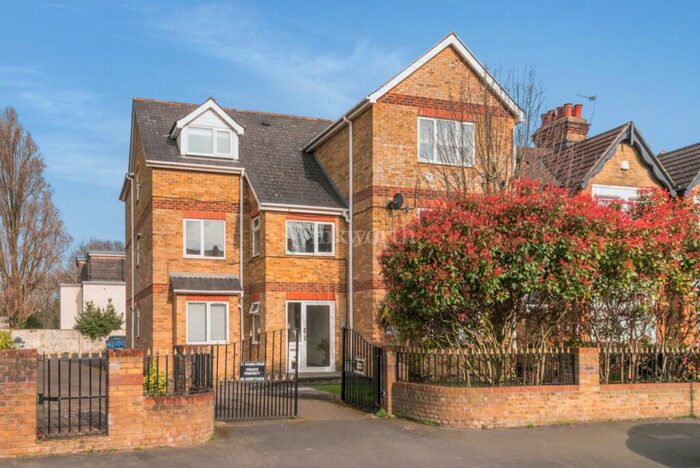 1 Bedroom Apartment To Rent In Avenue Road, Beckenham, BR3