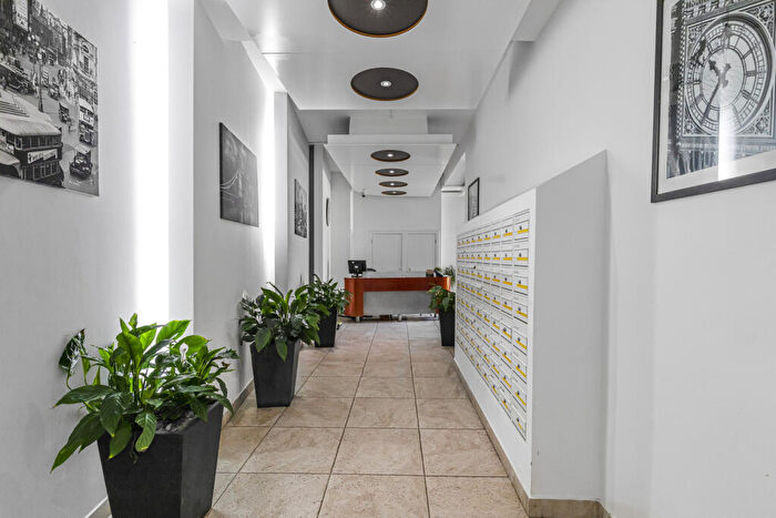 1 Bedroom Flat To Rent In Gowers Walk, Aldgate, E1