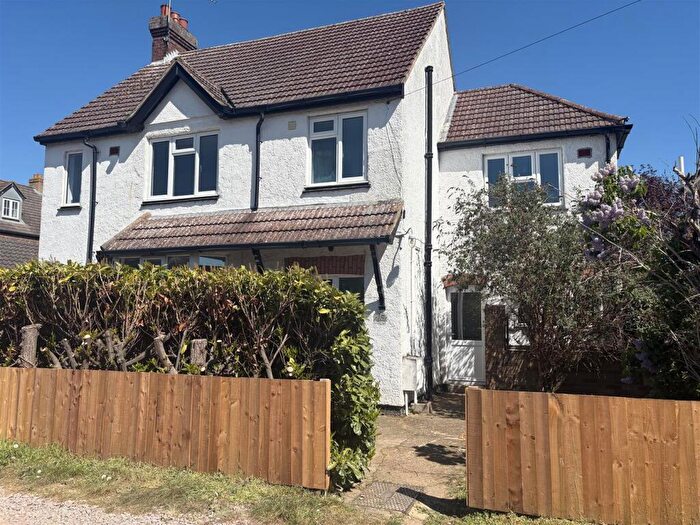 3 Bedroom Detached House To Rent In Laburnum Road Sandy Beds, SG19