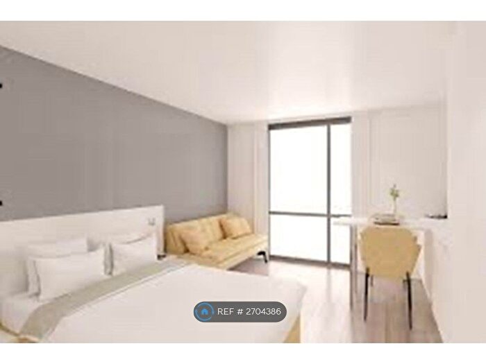 1 Bedroom Flat To Rent In Churchill Way, Macclesfield, SK11