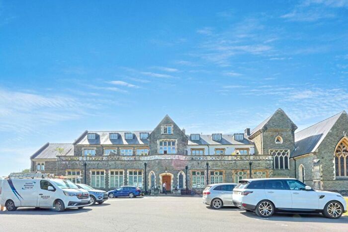 2 Bedroom Apartment For Sale In The Manor, Talygarn, Pontyclun, Mid Glamorgan, CF72