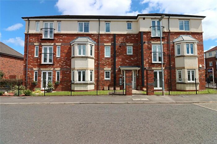2 Bedroom Flat For Sale In Dunns Way, Blaydon-on-Tyne, NE21
