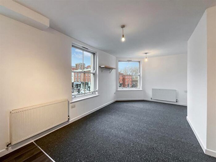 1 Bedroom Apartment For Sale In West Street, St. Philips, Bristol, BS2