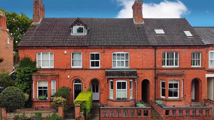5 Bedroom Town House For Sale In , Herrick Road, Loughborough, Leicestershire, Le, LE11