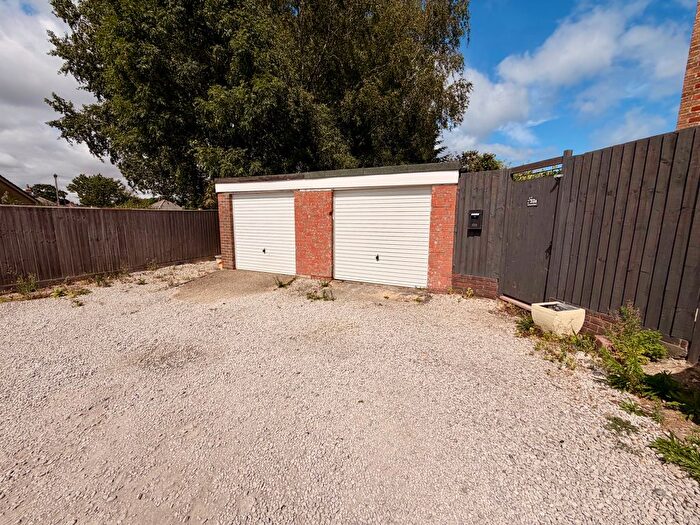 1 Bedroom Detached House To Rent In Upton Road, Poole, BH17