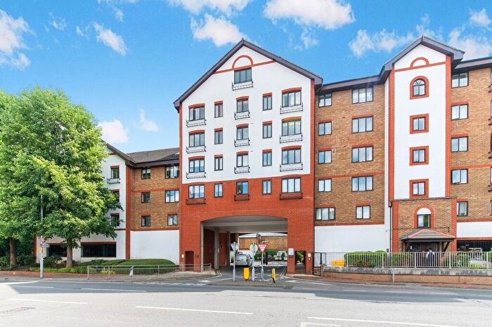 1 Bedroom Flat To Rent In Sopwith Way, Regents Court Sopwith Way, KT2