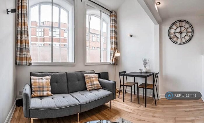 Studio To Rent In Bradford Street, Birmingham, B5