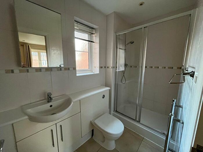 3 Bedroom Terraced House For Sale In Avian Avenue, Frogmore, AL2