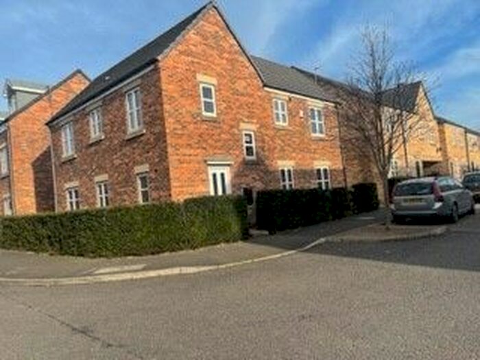 3 Bedroom End Of Terrace House To Rent In Wyedale Way, Walkergate, Newcastle Upon Tyne, NE6