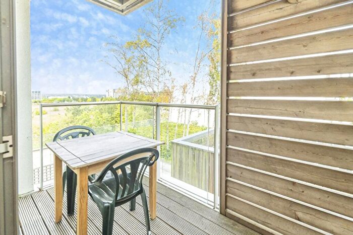 2 Bedroom Flat For Sale In South Row, Milton Keynes, Buckinghamshire, MK9