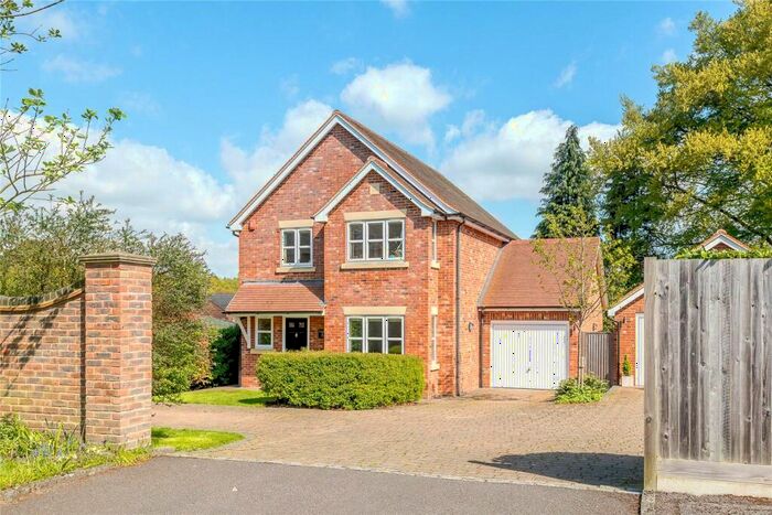 4 Bedroom Detached House To Rent In Napper Close, Ascot, Berkshire, SL5
