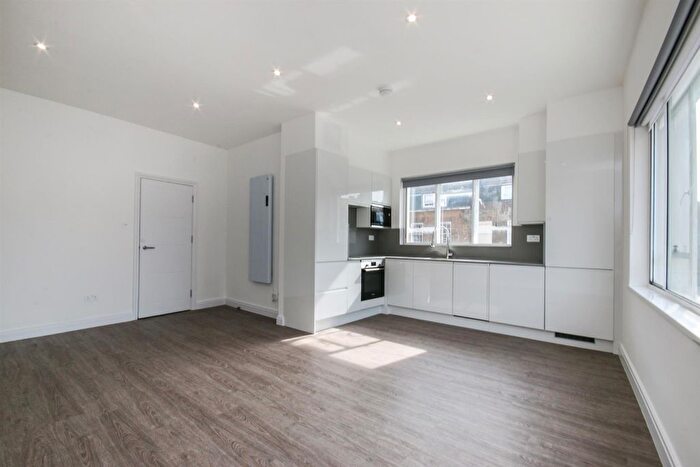 2 Bedroom Flat To Rent In Guilford Street, WC1N