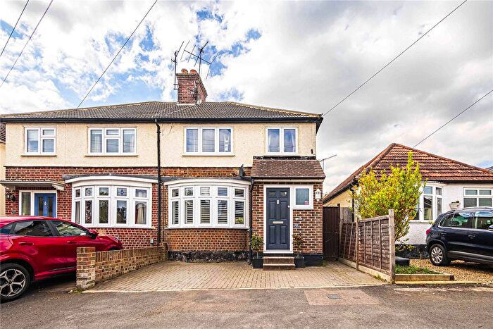 3 Bedroom Semi Detached House For Sale In Alexandra Road, Kings Langley, Hertfordshire, WD4