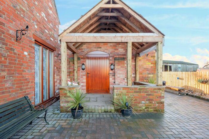 3 Bedroom Barn Conversion For Sale In Mill Farm, Stramshall, Uttoxeter ST14