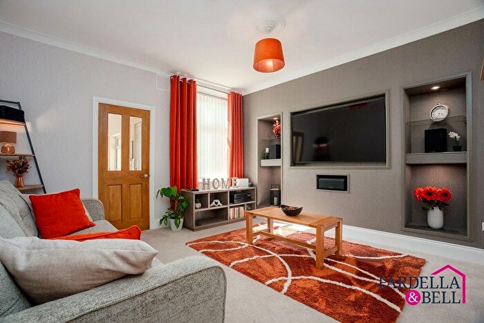 3 Bedroom Terraced House For Sale In Skipton Road, Colne, BB8