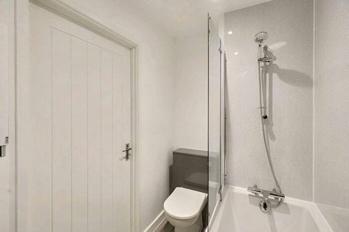 1 Bedroom Property To Rent In Gabriels Hill, Maidstone, ME15