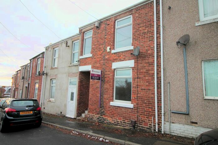 3 Bedroom Terraced House To Rent In Mill Crescent, Shiney Row, Houghton Le Spring DH4