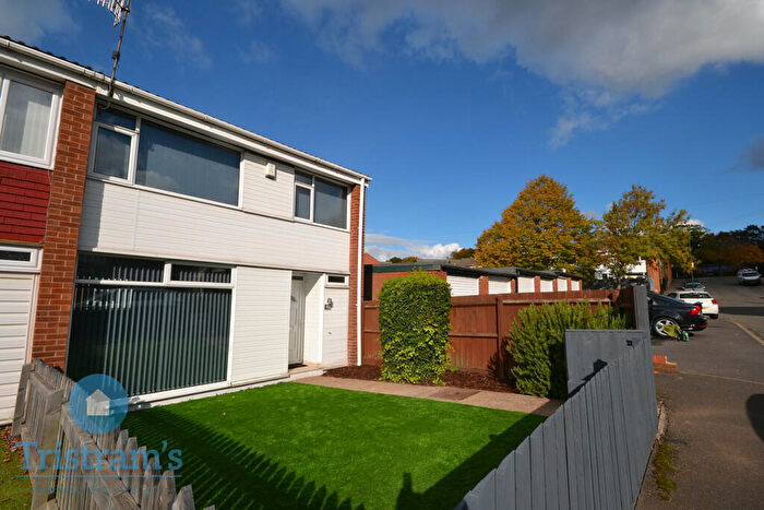 3 Bedroom End Of Terrace House To Rent In Latimer Close, Nottingham, NG6