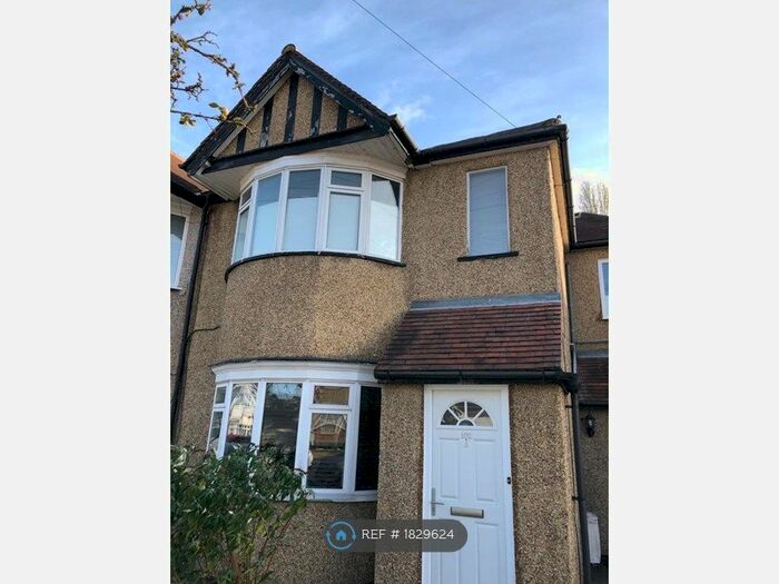 1 Bedroom Flat To Rent In Whitby Road, South Ruislip, HA4
