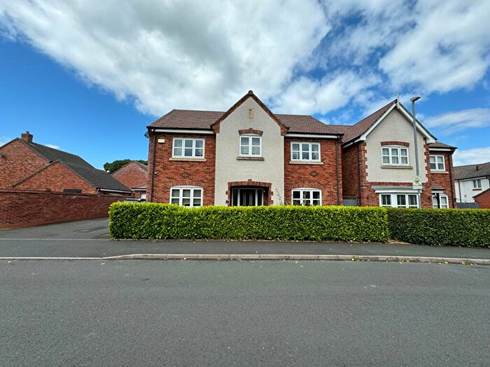 5 Bedroom Detached House To Rent In Hastings Close, Wythall, B47