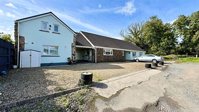 6 Bedroom Detached Bungalow For Sale In Kings Park, Templeton, Narberth, SA67