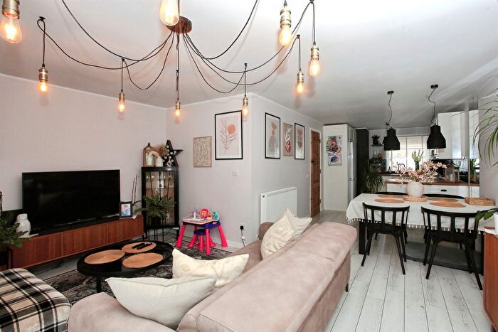 3 Bedroom Terraced House For Sale In Bringhurst, Orton Goldhay, Peterborough, PE2