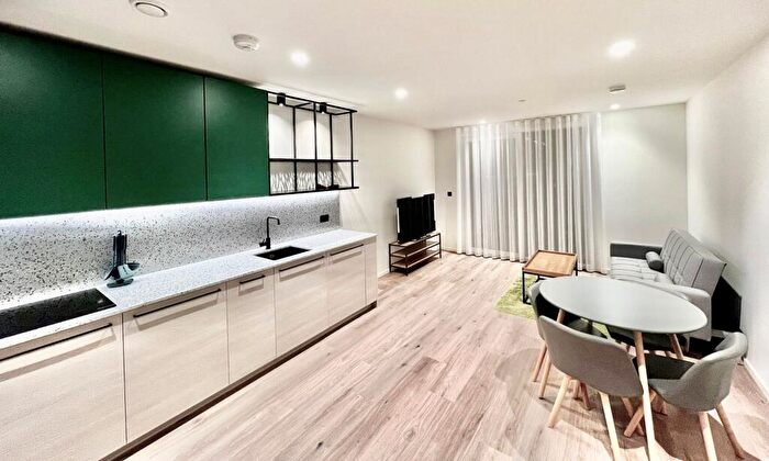 1 Bedroom Apartment To Rent In Hawser Lane, Curlew House, E14