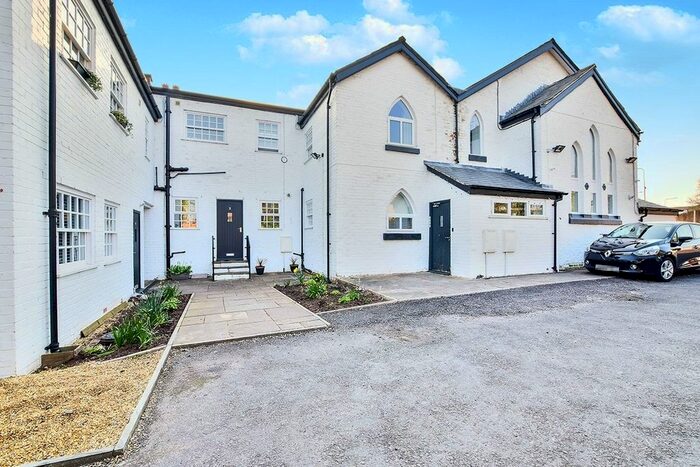 1 Bedroom Flat To Rent In Spath Lane, Handforth, Wilmslow, Cheshire, SK9