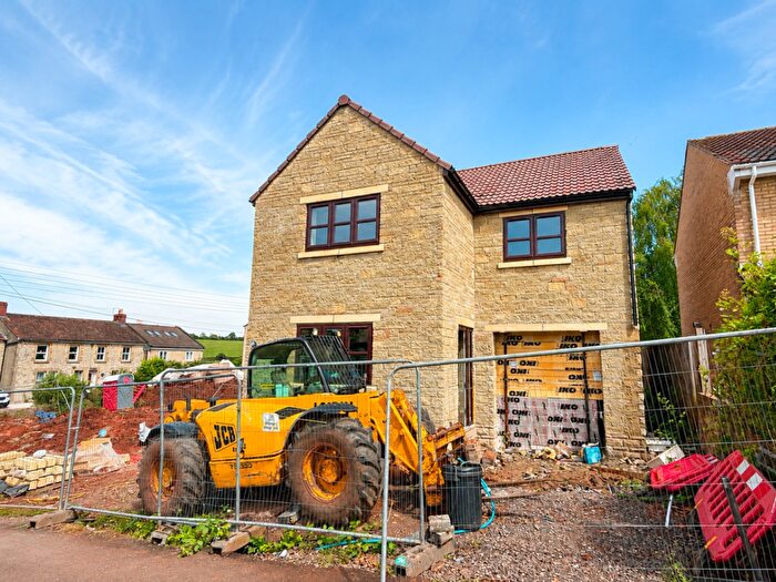 3 Bedroom Link Detached House For Sale In The Street, Chilcompton, Radstock, BA3