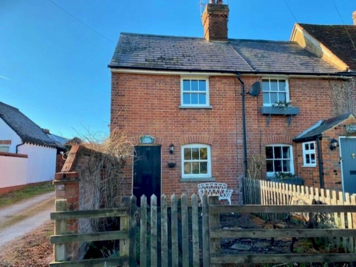2 Bedroom Cottage To Rent In Worlds End Lane, Weston Turville, HP22