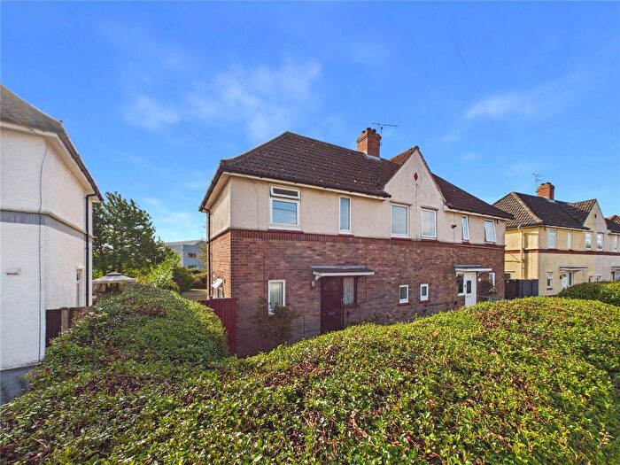 3 Bedroom Semi-Detached House For Sale In Campbell Road, Ipswich, Suffolk, IP3
