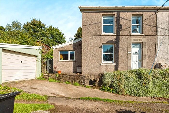 3 Bedroom Semi-Detached House For Sale In Heol Las, Ynysmeudwy, Pontardawe, Swansea, SA8