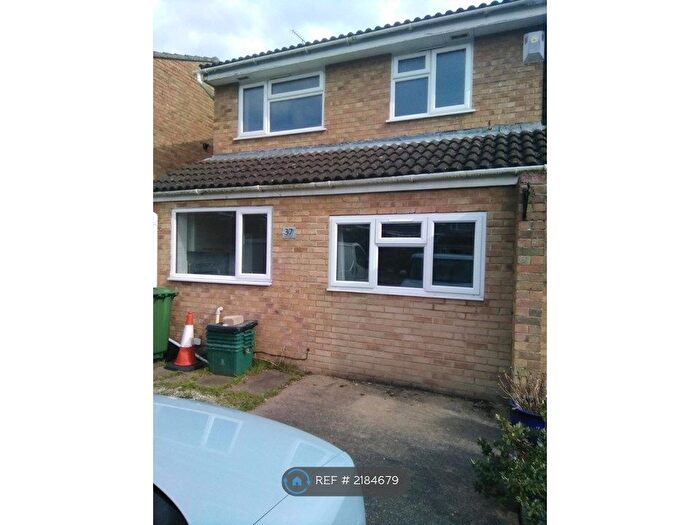 4 Bedroom End Of Terrace House To Rent In Marsh Gardens, Cheltenham, GL51