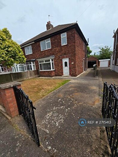 3 Bedroom Semi-Detached House To Rent In Peacock Street, Scunthorpe, DN17
