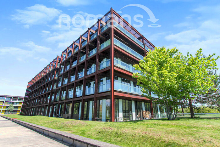 1 Bedroom Apartment To Rent In Lake Shore Drive, Bristol, BS13