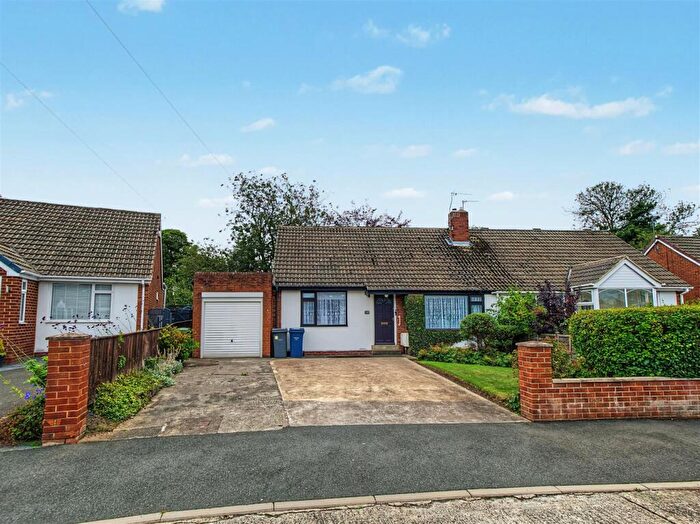 3 Bedroom Semi-Detached Bungalow For Sale In East Boldon Road, Cleadon, Sunderland, SR6