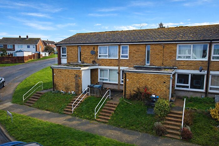 2 Bedroom Maisonette For Sale In Peverell Road, Dover, Kent, CT16