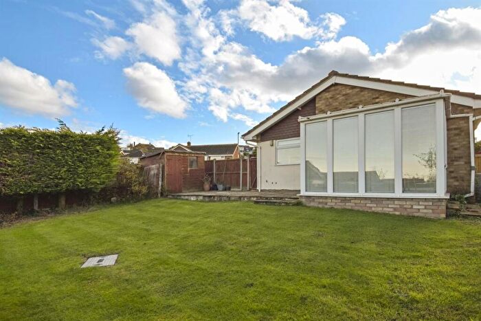 2 Bedroom Detached Bungalow For Sale In Shearwater Avenue, Whitstable, CT5
