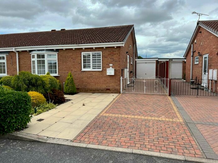 2 Bedroom Bungalow To Rent In Kingsdale, Worksop, S81