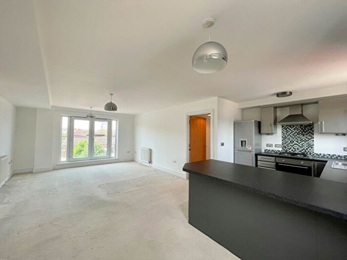 2 Bedroom Apartment To Rent In Navigation Yard, Chelmsford, CM2