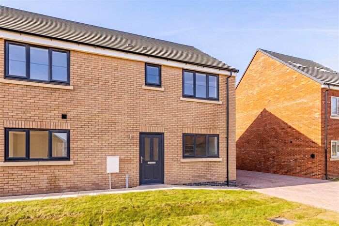 2 Bedroom Terraced House To Rent In Elizabeth Gate, Long Suttom, PE12