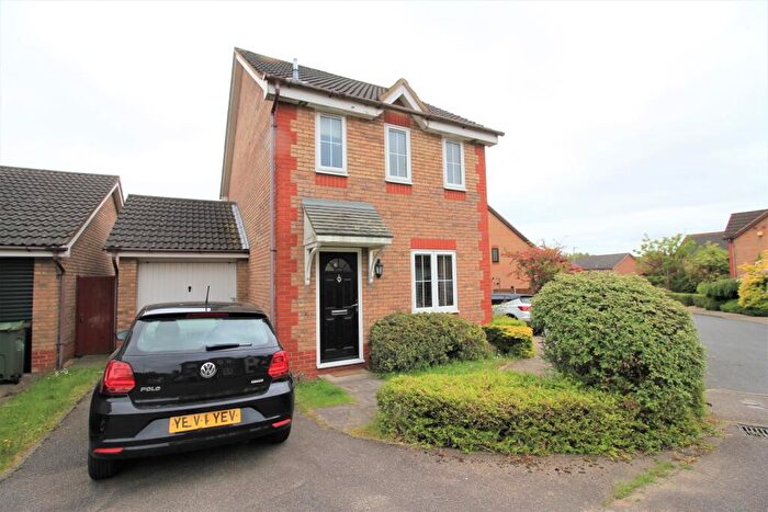 3 Bedroom Detached House To Rent In Bunyan Close, Thorpe St Andrew, Norfolk, NR7