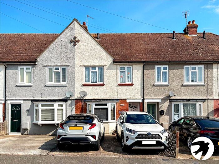 3 Bedroom Terraced House For Sale In Beaumont Road, Maidstone, Kent, ME16
