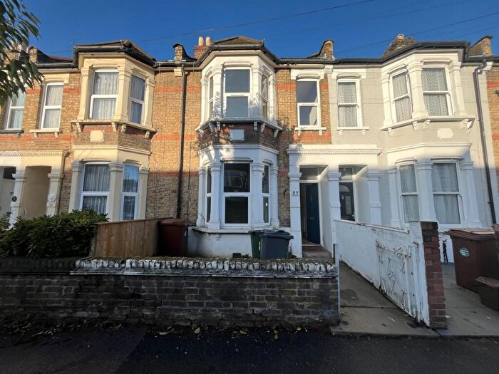 3 Bedroom Terraced House To Rent In Albert Road, Leyton, London, E10
