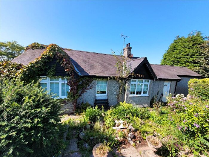 3 Bedroom Bungalow For Sale In Bangor Road, Caernarfon, Gwynedd, LL55