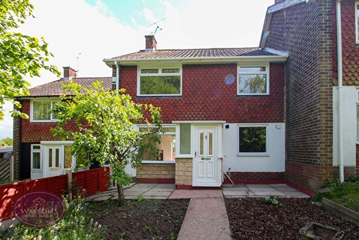 3 Bedroom Terraced House For Sale In Riseborough Walk, Nottingham, NG6