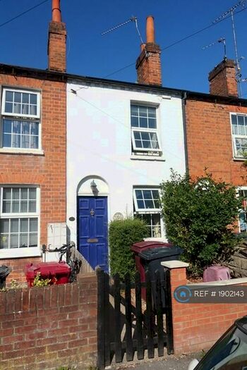 2 Bedroom Terraced House To Rent In St Johns Street, Reading, RG1