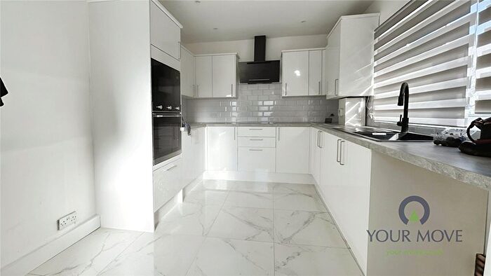 5 Bedroom Semi-Detached House To Rent In Overton Road, London, SE2