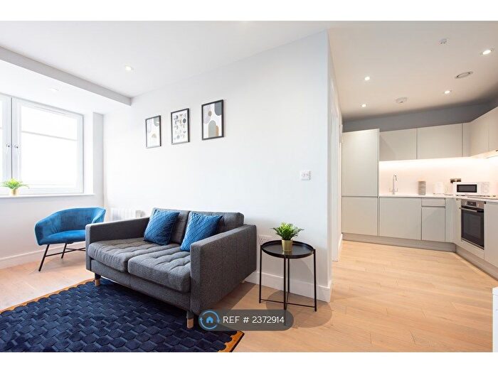 1 Bedroom Flat To Rent In Short Term Let, Brentwood, CM14